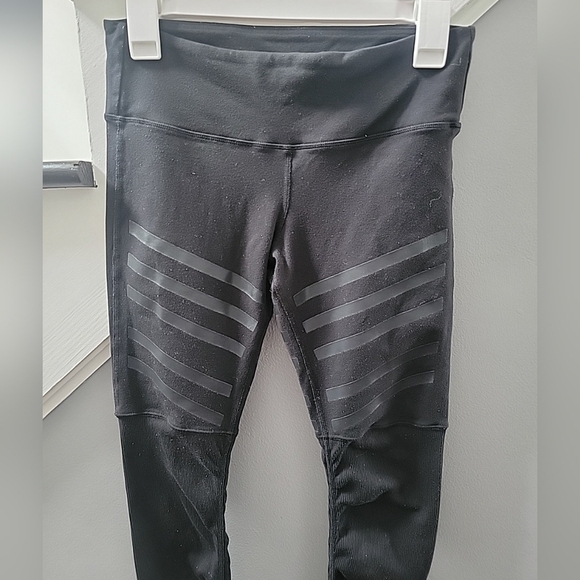 Alo Yoga Goddess Black Leggings Women M Elastic Waist Pull On Logo Activewear - Picture 3 of 6